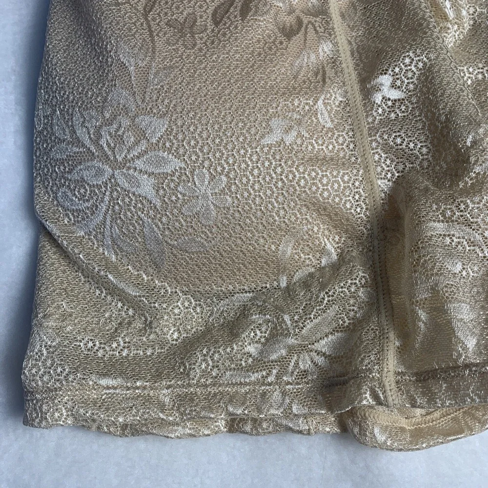 NWT Q-T Intimates Beige Nude Body Shaper Shorts Shapewear Booty Pads Size 1X XL‎